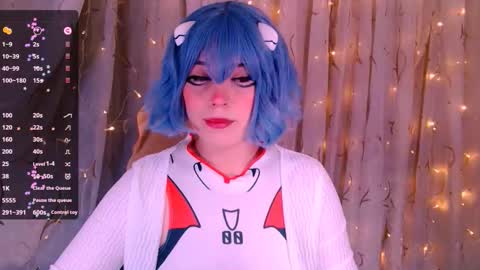 Kira online show from October 2025 08:36:01 AM