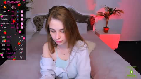 Eva  online show from January 2025 03:55:02 AM