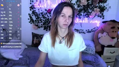 Scarlett online show from December 2025 01:50:02 PM