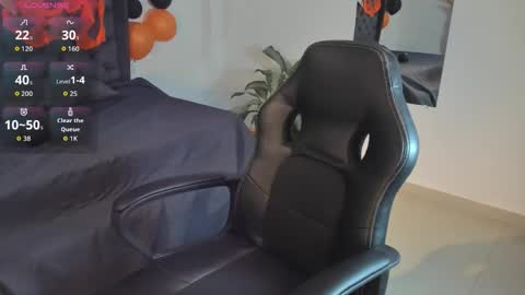 Maria online show from October 2025 08:32:02 PM