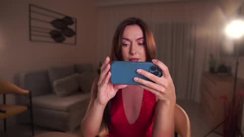 Marie -   -25 discount online show from February 2025 11:03:02 PM