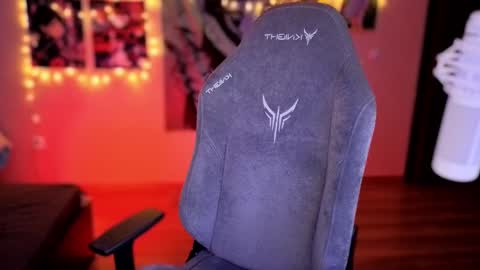 Snapshot of _mariko_ chatting on February 2025 02:50:02 PM Mariko online show from February 2025 02:50:02 PM