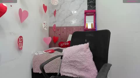 Mikoto  Alexia online show from February 2025 02:48:02 PM