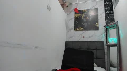 Mikoto  Alexia online show from December 2025 12:42:02 PM