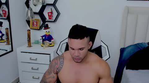 _matthew_santos_ online show from December 2024 01:37:02 AM