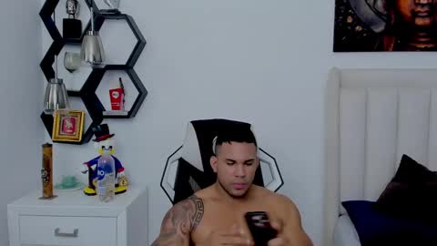 _matthew_santos_ online show from December 2024 01:43:02 PM