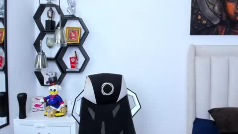 _matthew_santos_ online show from February 2025 02:45:01 AM