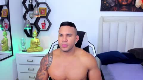 _matthew_santos_ online show from September 2025 11:05:01 PM