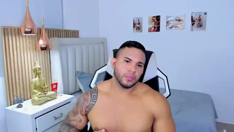 _matthew_santos_ online show from May 2026 01:47:01 AM