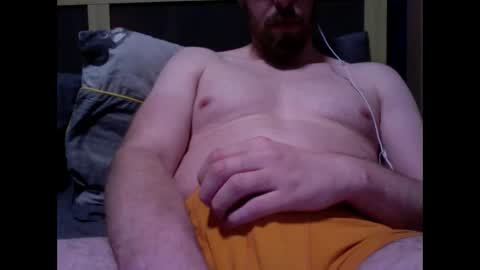 Snapshot of _maverick1985_ chatting on February 2025 11:43:01 PM _maverick1985_ online show from February 2025 11:43:01 PM