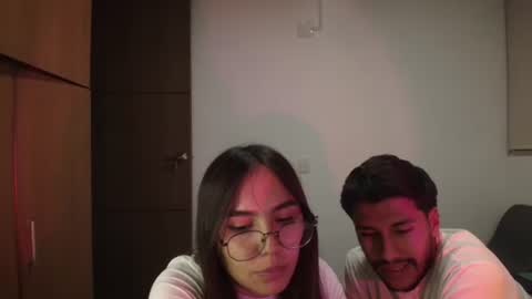 max and abby online show from May 2026 01:22:02 AM