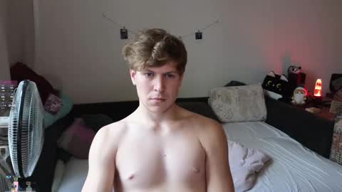  Medaed20  online show from October 2025 01:32:02 PM