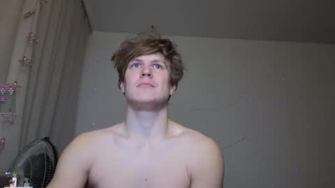 Snapshot of _medaed20_ chatting on November 2025 03:12:01 PM Medaed20 online show from November 2025 03:12:01 PM