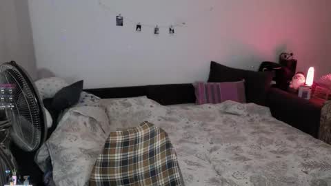 Snapshot of _medaed20_ chatting on November 2025 07:46:02 PM Medaed20 online show from November 2025 07:46:02 PM