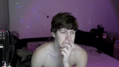 Snapshot of _medaed20_ chatting on November 2025 01:48:01 PM Medaed20 online show from November 2025 01:48:01 PM