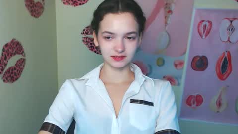 Susie online show from December 2025 01:39:01 PM