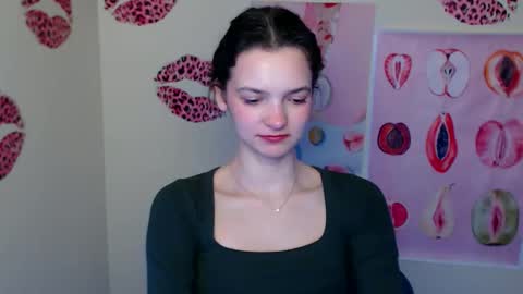 Susie online show from February 2026 07:15:02 AM