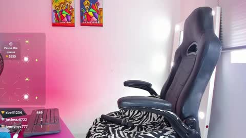 Juli online show from January 2025 01:53:01 PM