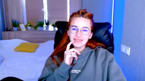 Snapshot of _mi_amore chatting on September 2025 07:36:01 AM _mi_amore online show from September 2025 07:36:01 AM