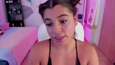  MIa blue 18  online show from May 2026 06:48:01 PM