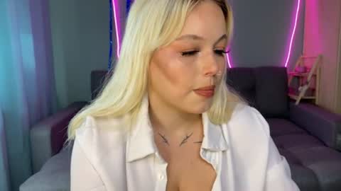 Snapshot of _mia_mason_ chatting on June 2026 12:16:01 AM Mia Mason online show from June 2026 12:16:01 AM