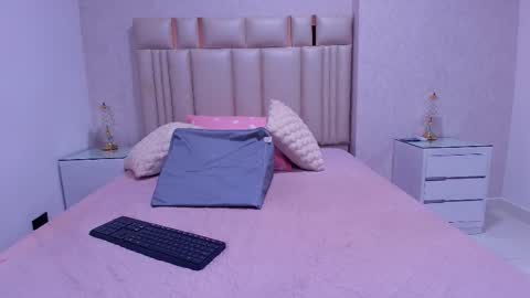 Snapshot of _miavelvet chatting on February 2026 11:53:01 AM Mia online show from February 2026 11:53:01 AM