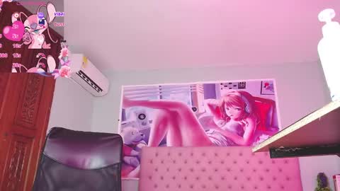 Snapshot of _miia_sweet chatting on December 2024 07:15:02 PM Paula online show from December 2024 07:15:02 PM