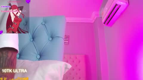 Snapshot of _miia_sweet chatting on January 2026 11:26:02 AM Paula online show from January 2026 11:26:02 AM