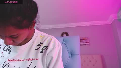 Paula online show from March 2026 11:21:02 AM