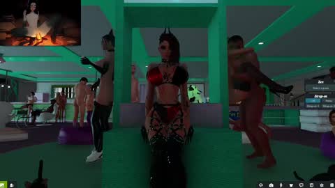 Snapshot of _mikaylaroyce_ chatting on December 2024 10:51:01 PM Allix online show from December 2024 10:51:01 PM