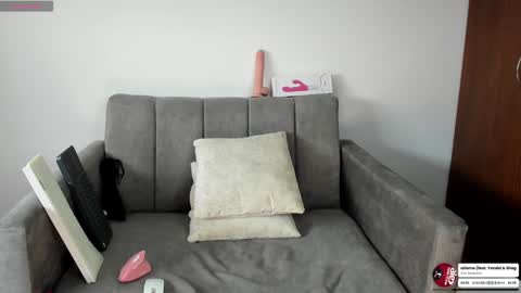 Snapshot of _mila0717 chatting on December 2024 09:02:01 PM Mila online show from December 2024 09:02:01 PM