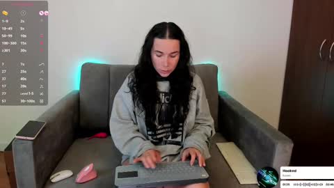 Snapshot of _mila0717 chatting on March 2025 03:24:01 AM Mila online show from March 2025 03:24:01 AM