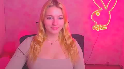 Snapshot of _mila_la_ chatting on February 2025 07:52:02 AM Melanie online show from February 2025 07:52:02 AM