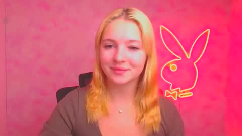 Snapshot of _mila_la_ chatting on October 2025 05:43:02 AM Melanie online show from October 2025 05:43:02 AM