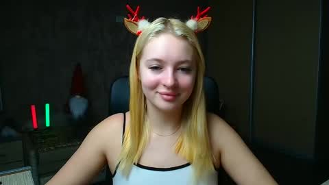 Snapshot of _mila_la_ chatting on January 2026 12:51:01 PM Melanie online show from January 2026 12:51:01 PM