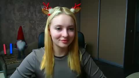 Snapshot of _mila_la_ chatting on January 2026 12:29:02 PM Melanie online show from January 2026 12:29:02 PM