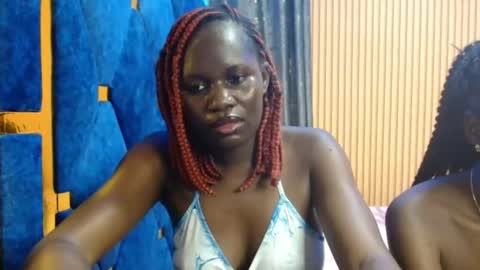 Snapshot of _milah chatting on November 2025 04:20:02 PM Milah online show from November 2025 04:20:02 PM