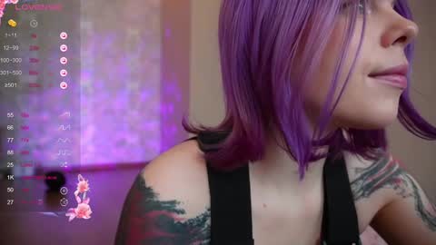 Kate online show from February 2025 01:21:02 PM