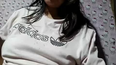 Snapshot of _milkytitsmomxx_ chatting on January 2025 04:25:01 AM _milkytitsmomxx_ online show from January 2025 04:25:01 AM