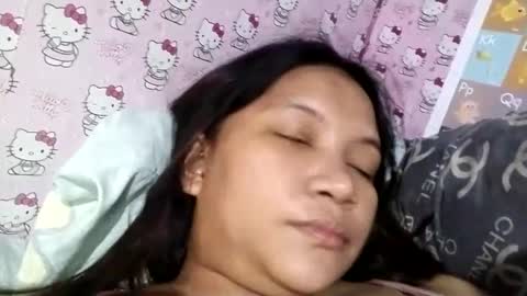 Snapshot of _milkytitsmomxx_ chatting on March 2025 08:01:02 PM _milkytitsmomxx_ online show from March 2025 08:01:02 PM