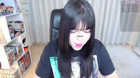 Snapshot of _misshoneyxx chatting on November 2025 05:07:01 AM Hanna Idependent Model online show from November 2025 05:07:01 AM