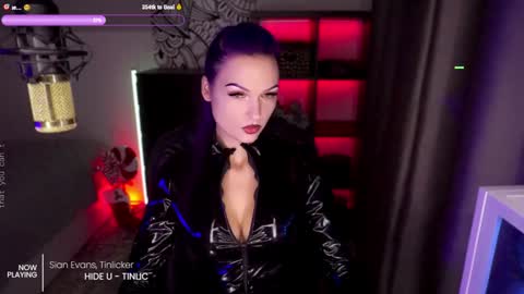 Mistress Milana online show from December 2024 06:38:02 PM
