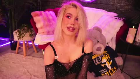 Snapshot of _mistyjoys_ chatting on April 2026 04:41:02 AM Misty Joys online show from April 2026 04:41:02 AM