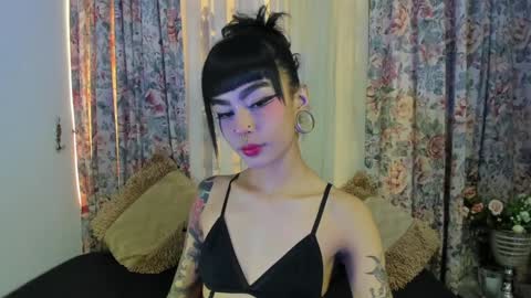 Snapshot of _mizuki chatting on January 2025 02:37:01 PM mizuki online show from January 2025 02:37:01 PM