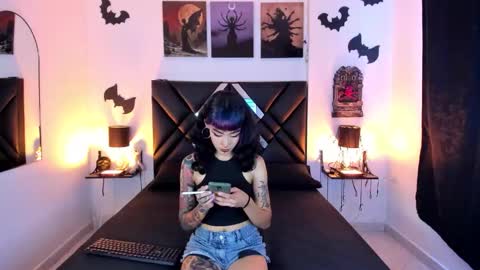 Snapshot of _mizuki chatting on November 2025 04:07:02 PM mizuki online show from November 2025 04:07:02 PM