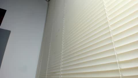 Snapshot of _molly_rosse_ chatting on December 2025 12:32:01 PM _molly_rosse_ online show from December 2025 12:32:01 PM