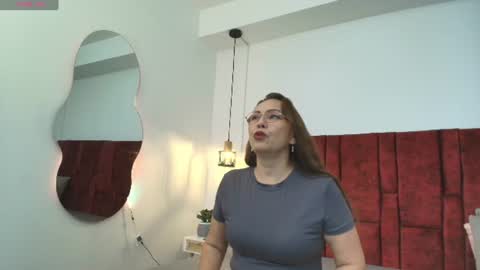 _monaliza_ online show from July 2026 12:29:01 PM