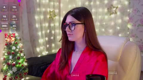 -Victoriana- online show from December 2024 04:16:02 AM