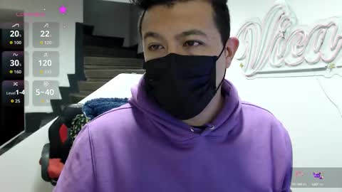 Panda  online show from September 2025 11:37:02 PM