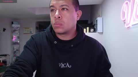 Panda  online show from October 2025 10:36:02 AM